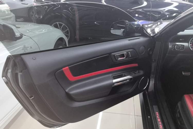 Used Ford Mustang 2019 2.3L EcoBoost Left Front Door Interior