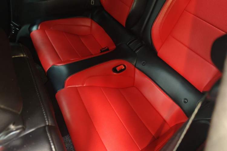 Used Ford Mustang 2019 2.3L EcoBoost Left Rear Seat