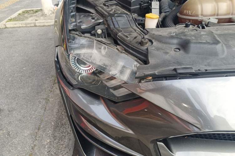 Used Ford Mustang 2019 2.3L EcoBoost Dark Knight Sport Edition Right Front Headlight