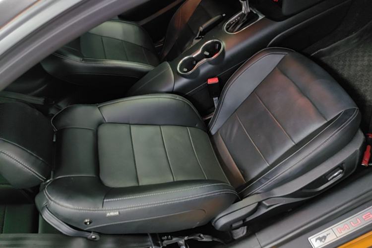 Used Ford Mustang 2019 2.3L EcoBoost Right Front Seat