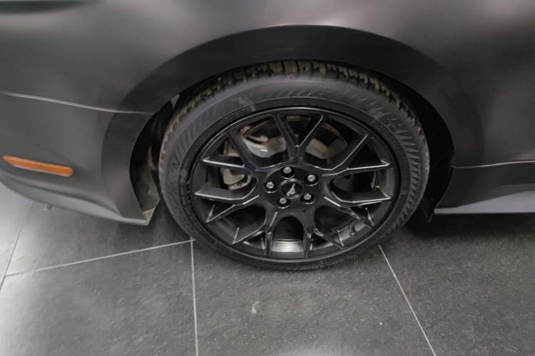 Used Ford Mustang 2019 2.3L EcoBoost Right Rear Wheel Hub