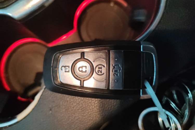 Used Ford Mustang 2019 2.3L EcoBoost Interior 1