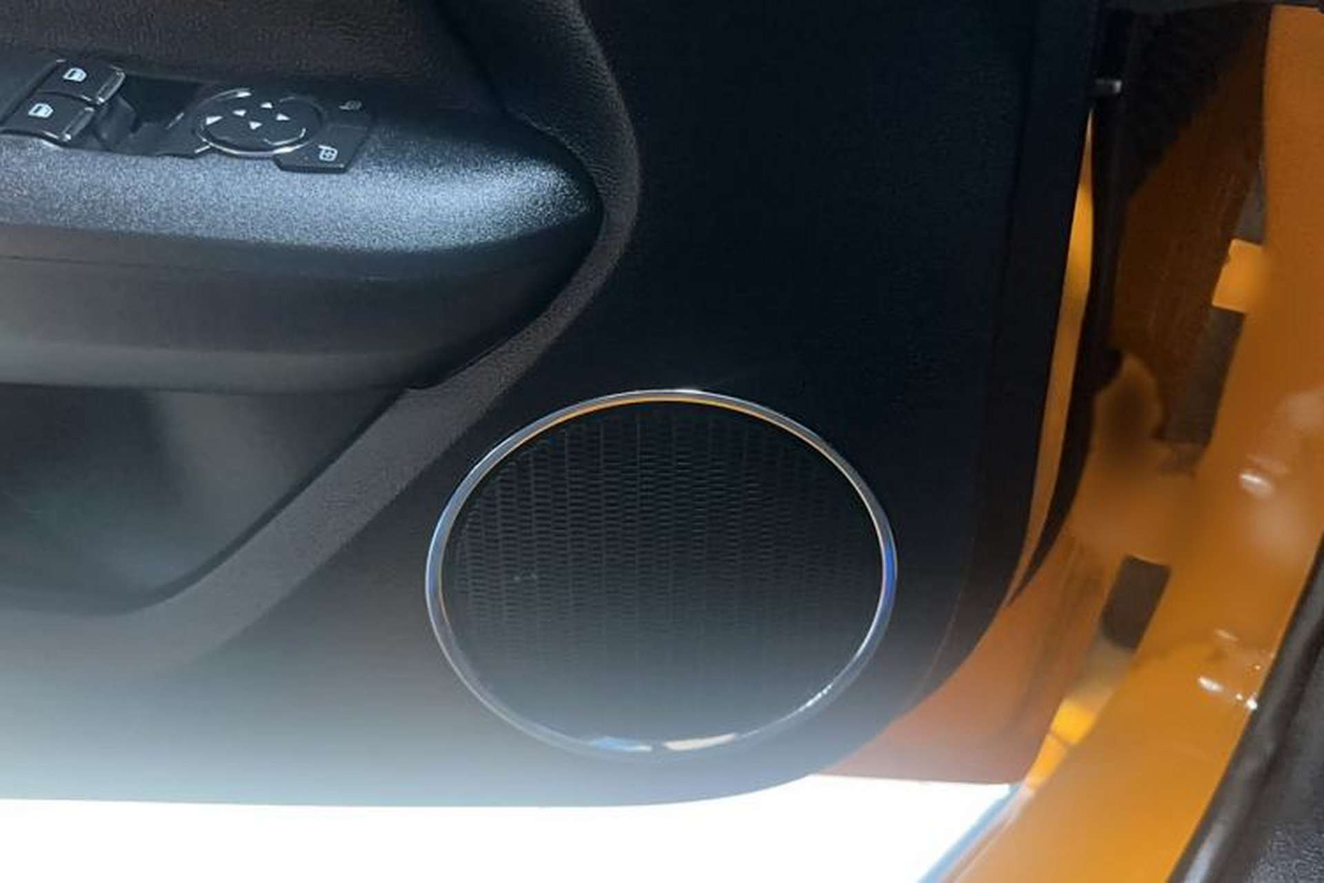Used Ford Mustang 2019 2.3L EcoBoost Audio And AC Panel