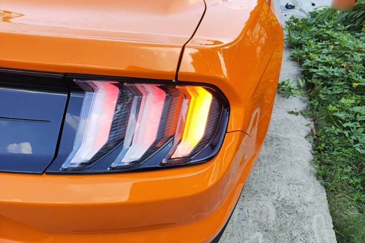 Used Ford Mustang 2019 2.3L EcoBoost Exterior 1