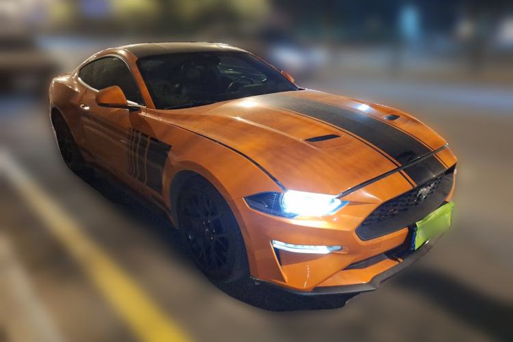 Used Ford Mustang 2019 2.3L EcoBoost Front Right 45 Deg