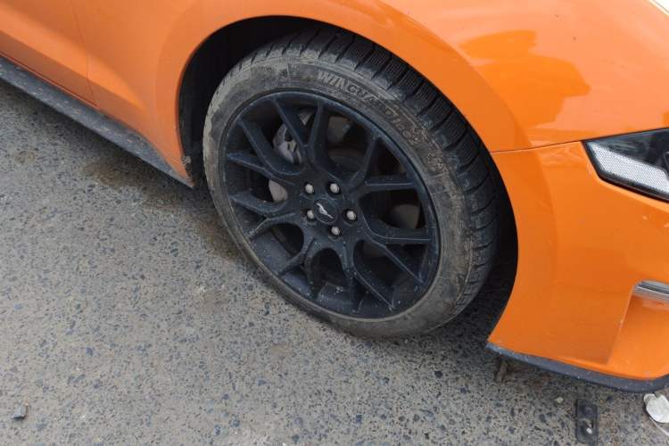 Used Ford Mustang 2019 2.3L EcoBoost Dark Knight Sport Edition Right Front Wheel Hub