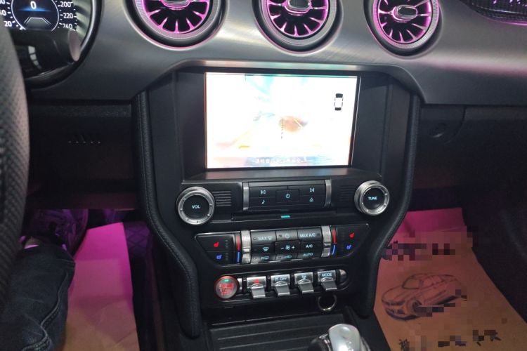 Used Ford Mustang 2019 2.3L EcoBoost Audio And AC Panel