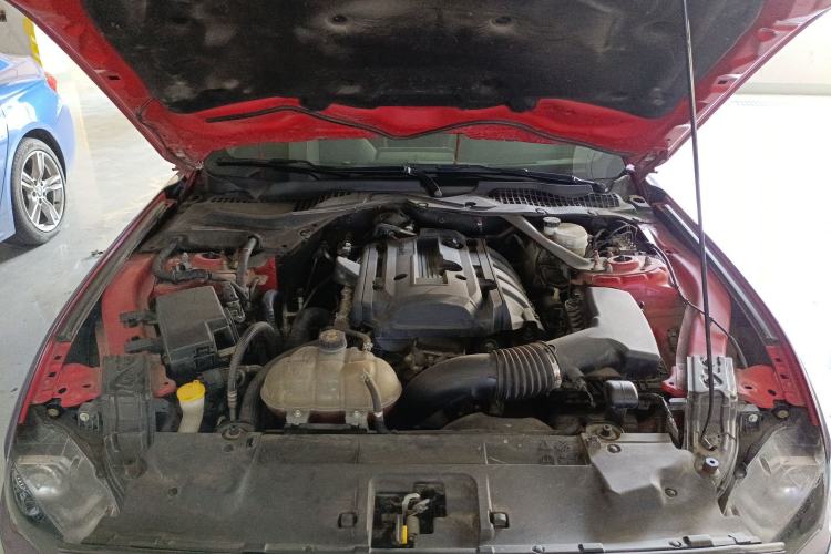 Used Ford Mustang 2019 2.3L EcoBoost Engine Bay