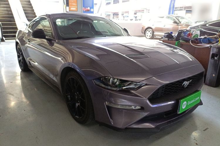 Used Ford Mustang 2019 2.3L EcoBoost Front Right 45 Deg