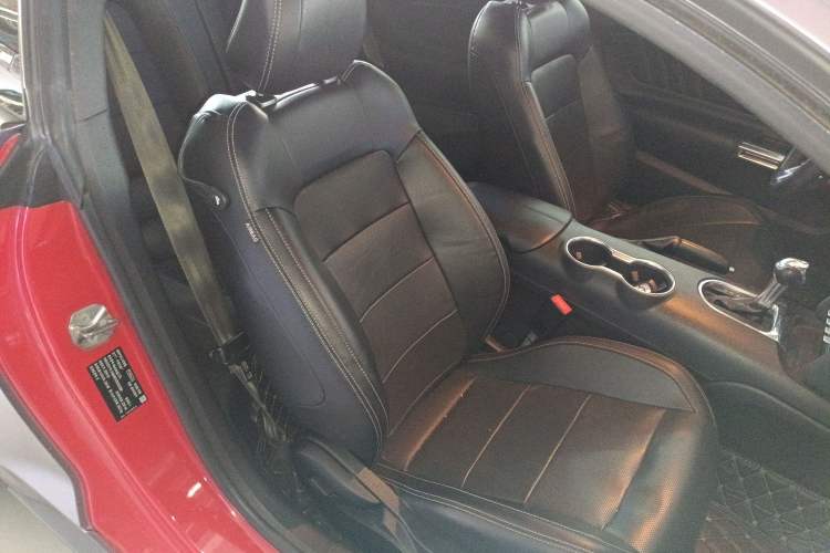 Used Ford Mustang 2019 2.3L EcoBoost Right Front Seat
