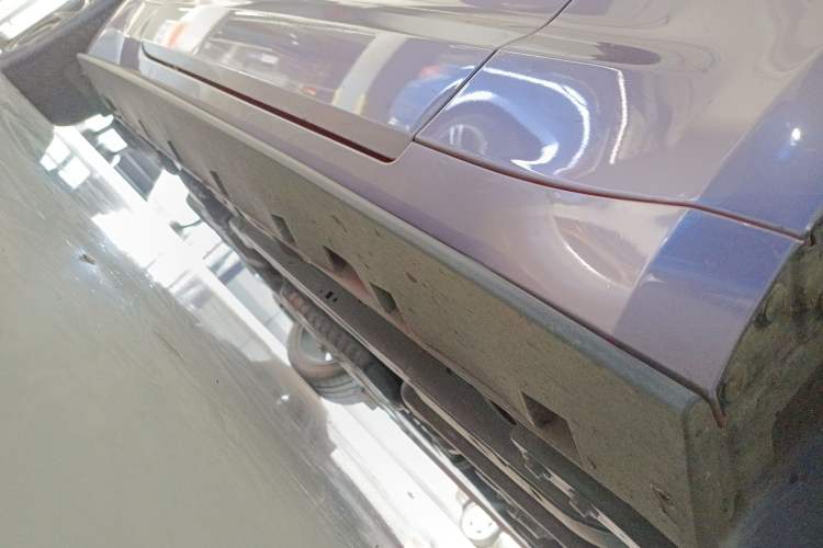 Used Ford Mustang 2019 2.3L EcoBoost Right Side Sill