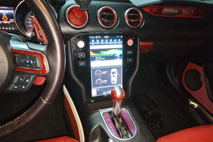 Used Ford Mustang  Audio And AC Panel