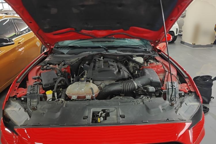 Used Ford Mustang 2019 2.3L EcoBoost Engine Bay