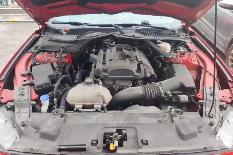 Used Ford Mustang 2019 2.3L EcoBoost Engine Bay