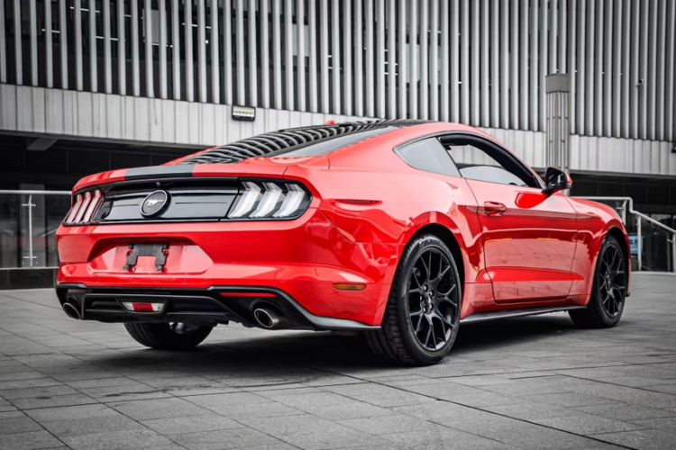 Used Ford Mustang 2019 2.3L EcoBoost Exterior 7