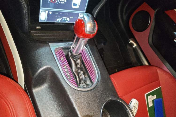 Used Ford Mustang  Gear Lever