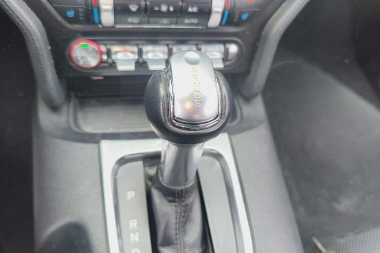 Used Ford Mustang 2019 2.3L EcoBoost Gear Lever
