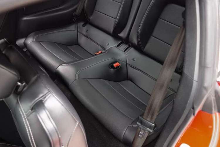 Used Ford Mustang 2019 2.3L EcoBoost Interior 5