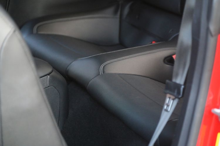 Used Ford Mustang 2019 2.3L EcoBoost Interior 5