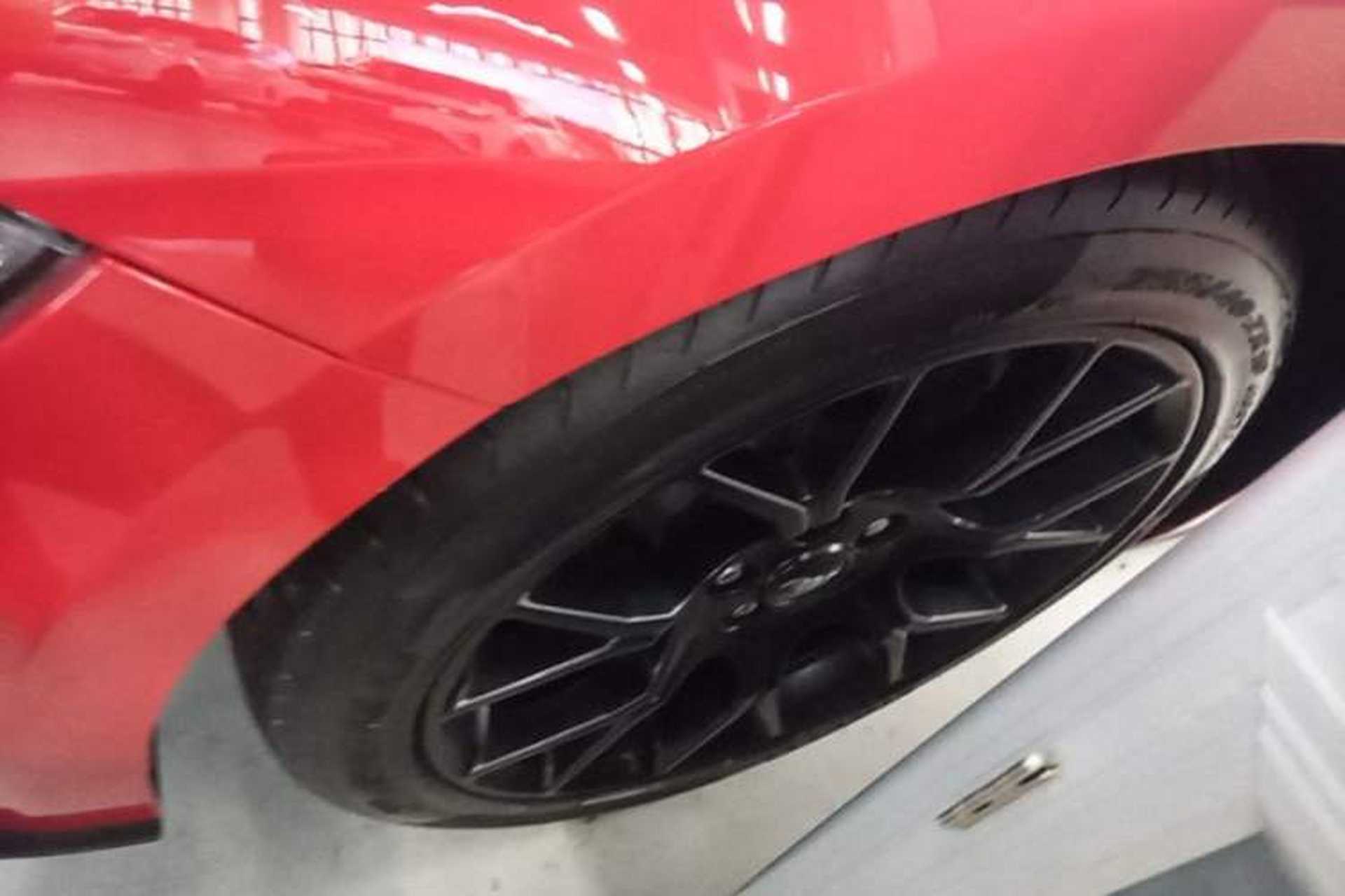 Used Ford Mustang 2019 2.3L EcoBoost Left Front Wheel Hub