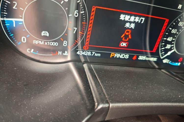 Used Ford Mustang 2019 2.3L EcoBoost Odometer Close Up
