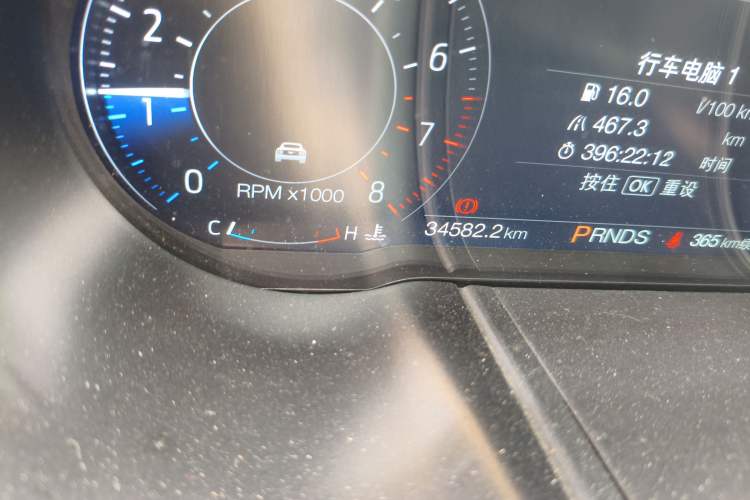 Used Ford Mustang 2019 2.3L EcoBoost Odometer Close Up