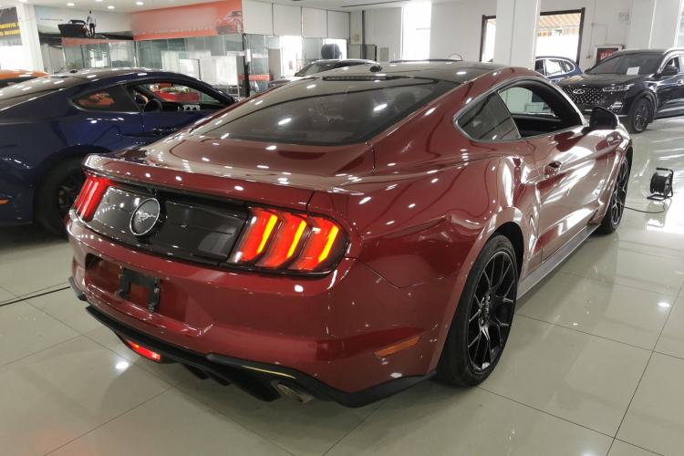 Used Ford Mustang 2019 2.3L EcoBoost Rear Right 45 Deg