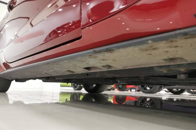 Used Ford Mustang 2019 2.3L EcoBoost Right Side Sill