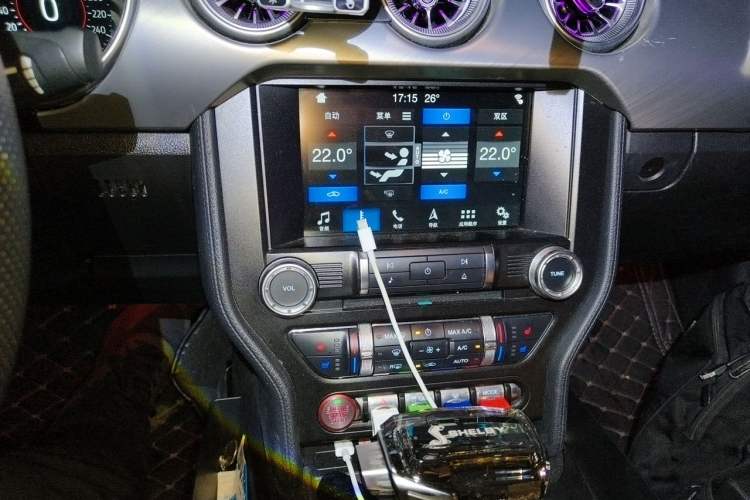 Used Ford Mustang 2019 2.3L EcoBoost Audio And AC Panel