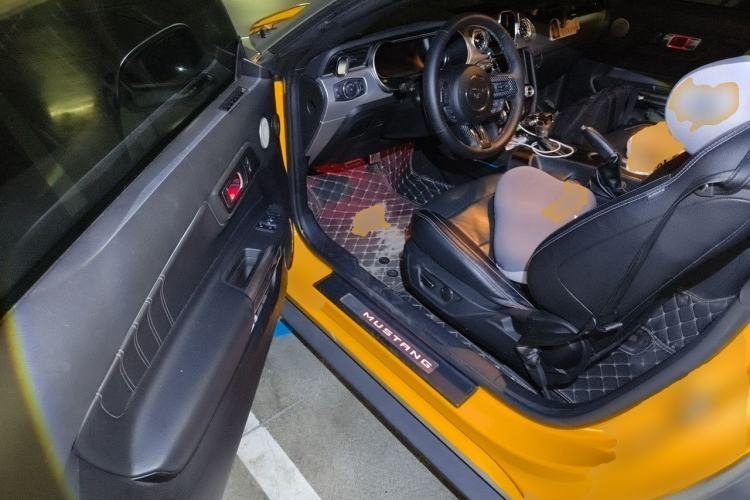 Used Ford Mustang 2019 2.3L EcoBoost Driver Seat