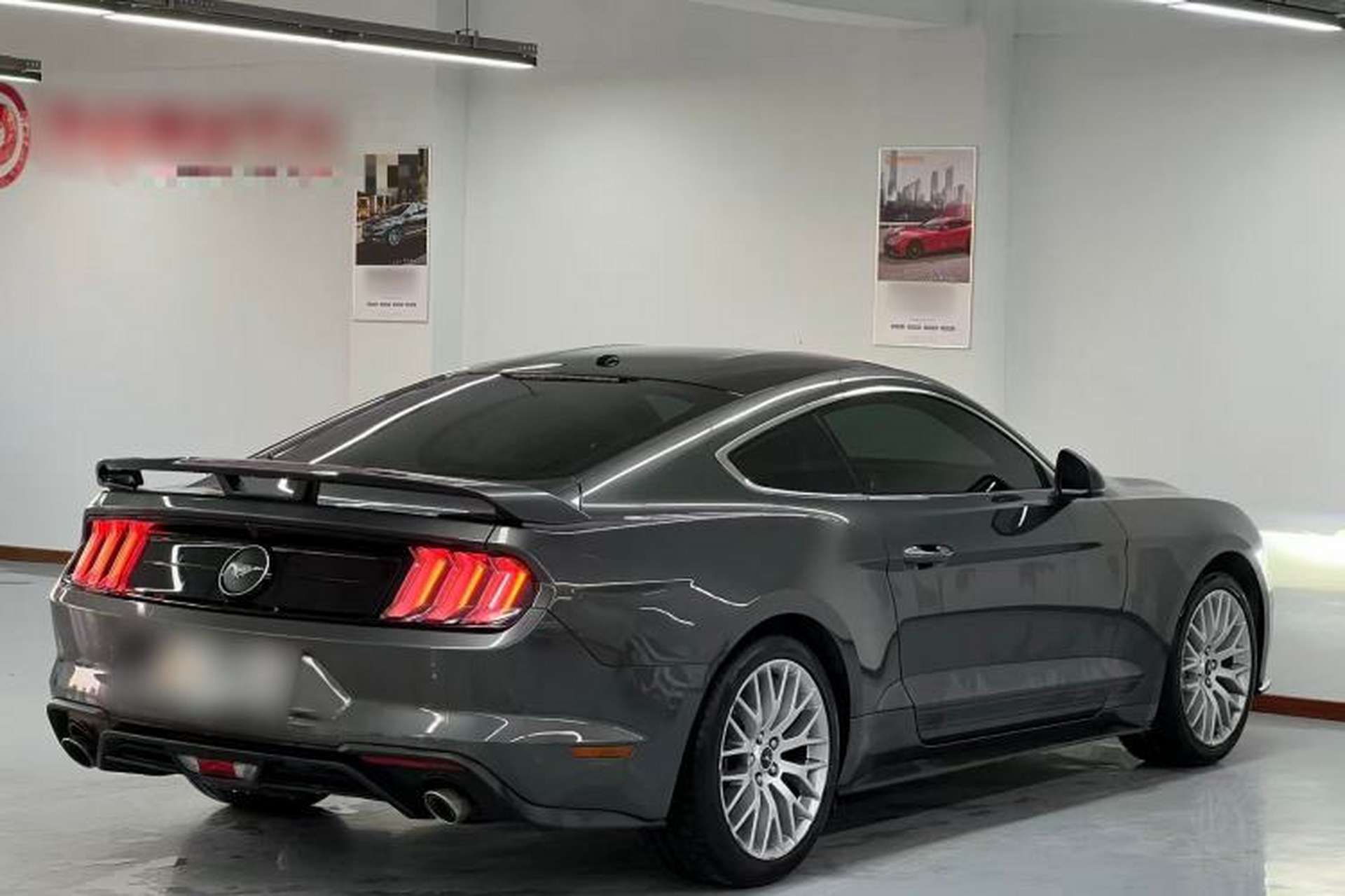 Used Ford Mustang 2019 2.3L EcoBoost Exterior 6