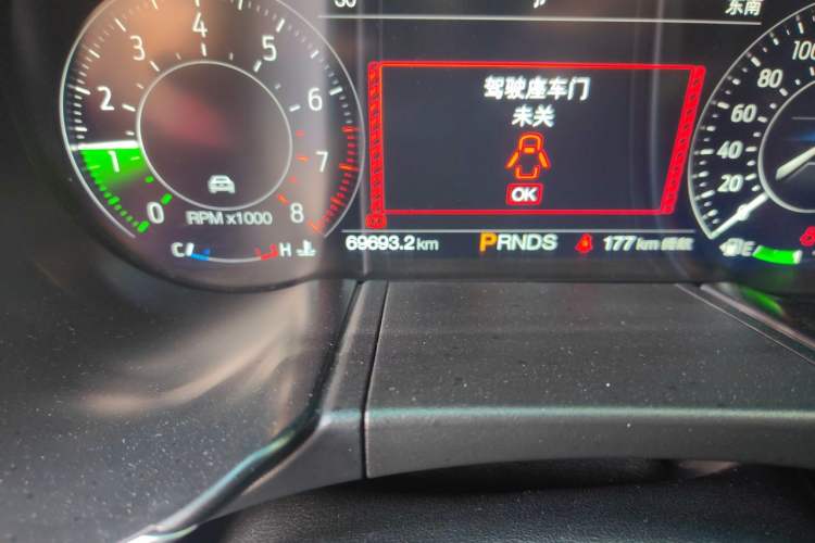 Used Ford Mustang 2019 2.3L EcoBoost Performance Enhanced Edition Odometer Close Up