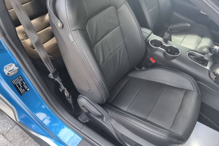 Used Ford Mustang 2019 2.3L EcoBoost Right Front Seat