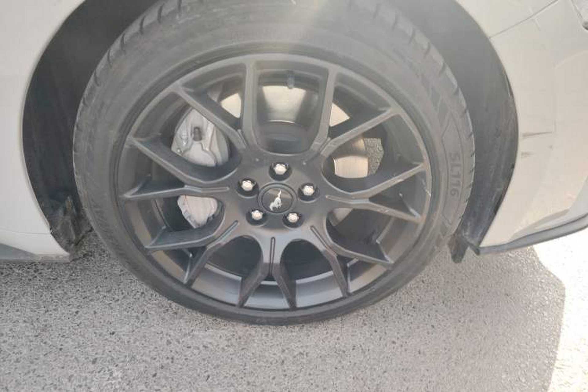 Used Ford Mustang 2019 2.3L EcoBoost Right Front Wheel Hub