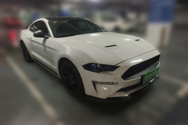 Used Ford Mustang 2019 2.3L EcoBoost Front Right 45 Deg