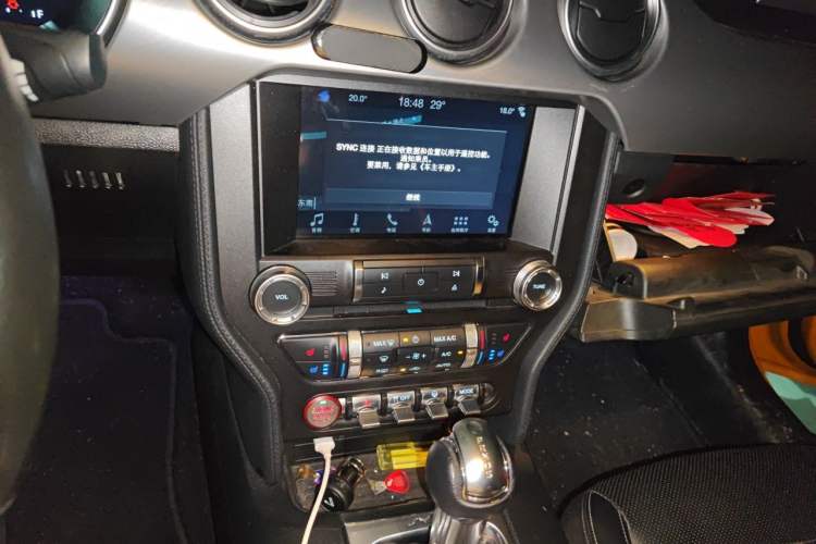 Used Ford Mustang 2019 2.3L EcoBoost Audio And AC Panel
