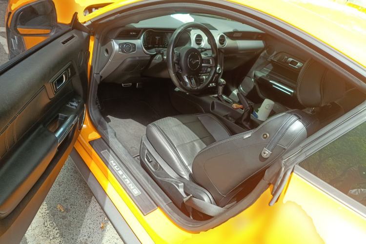 Used Ford Mustang 2019 2.3L EcoBoost Driver Seat