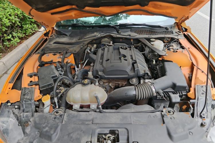 Used Ford Mustang 2019 2.3L EcoBoost Engine Bay