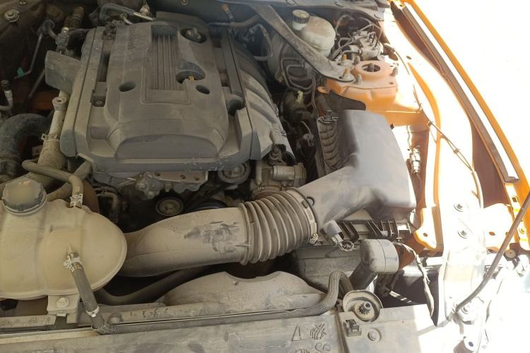 Used Ford Mustang 2019 2.3L EcoBoost Engine Bay Left
