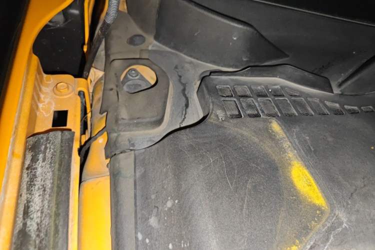Used Ford Mustang 2019 2.3L EcoBoost Engine Bay Right