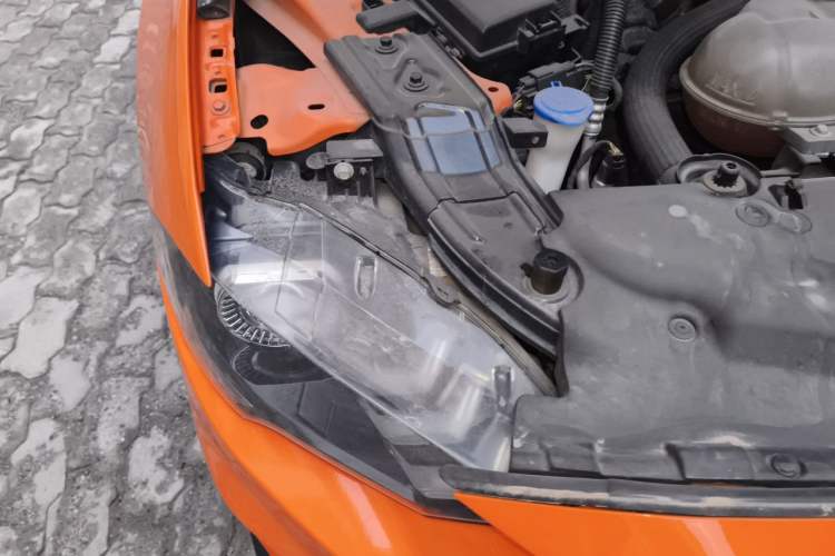 Used Ford Mustang 2019 2.3L EcoBoost Engine Bay Right