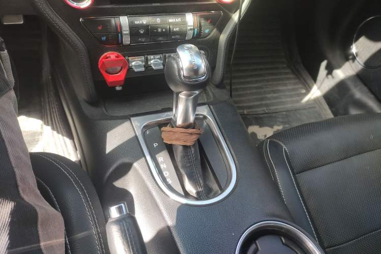 Used Ford Mustang 2019 2.3L EcoBoost Performance Enhanced Edition Gear Lever