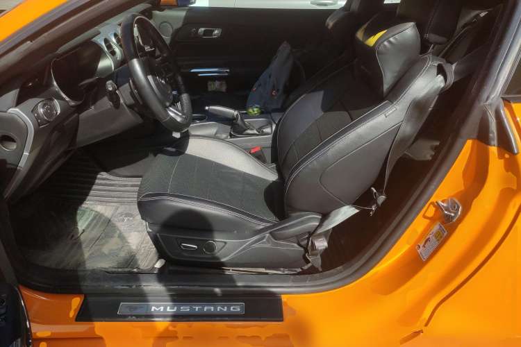 Used Ford Mustang 2019 2.3L EcoBoost Performance Enhanced Edition Left Front Seat