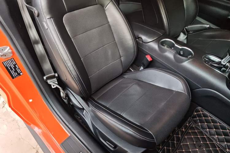 Used Ford Mustang 2019 2.3L EcoBoost Right Front Seat