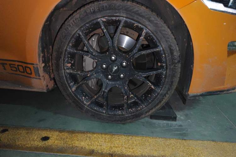 Used Ford Mustang 2019 2.3L EcoBoost Right Front Wheel Hub