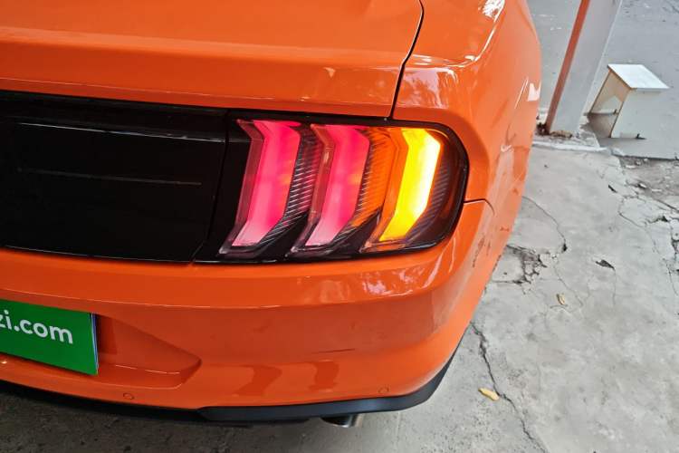 Used Ford Mustang 2019 2.3L EcoBoost Right Rear Taillight