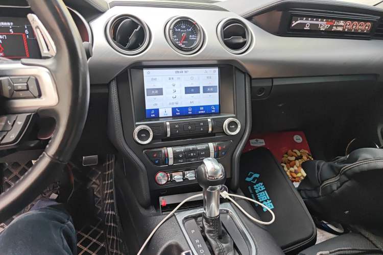 Used Ford Mustang 2020 2.3L EcoBoost Audio And AC Panel