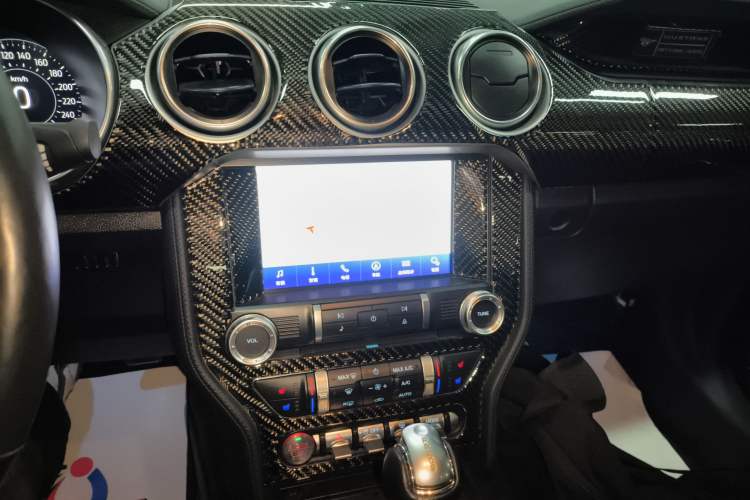 Used Ford Mustang 2020 2.3L EcoBoost Audio And AC Panel