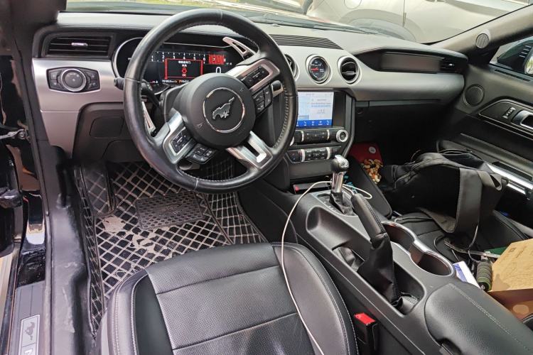 Used Ford Mustang 2020 2.3L EcoBoost Center Console