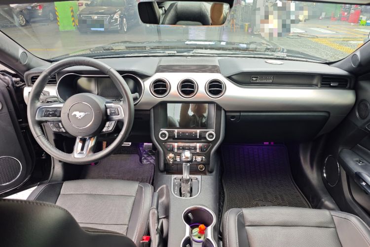 Used Ford Mustang 2020 2.3L EcoBoost Center Console